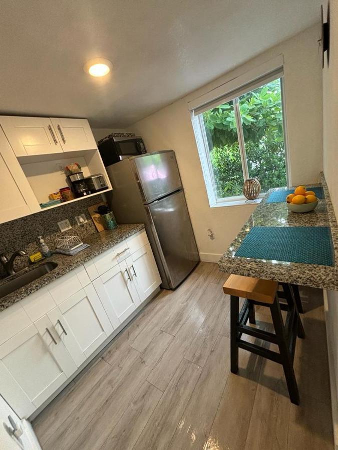 Nice 2 Twin Bedroom - Best Central Location In Miami - Luggage Storage, Parking And Laundry For Free!!!! Екстериор снимка