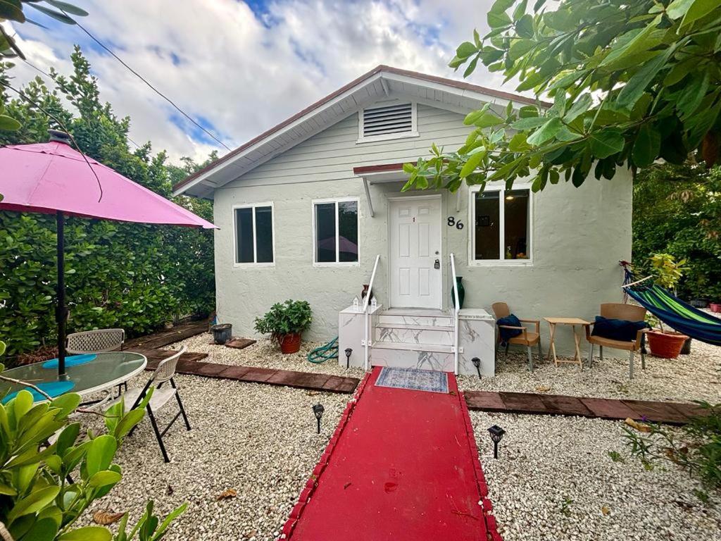 Nice 2 Twin Bedroom - Best Central Location In Miami - Luggage Storage, Parking And Laundry For Free!!!! Екстериор снимка